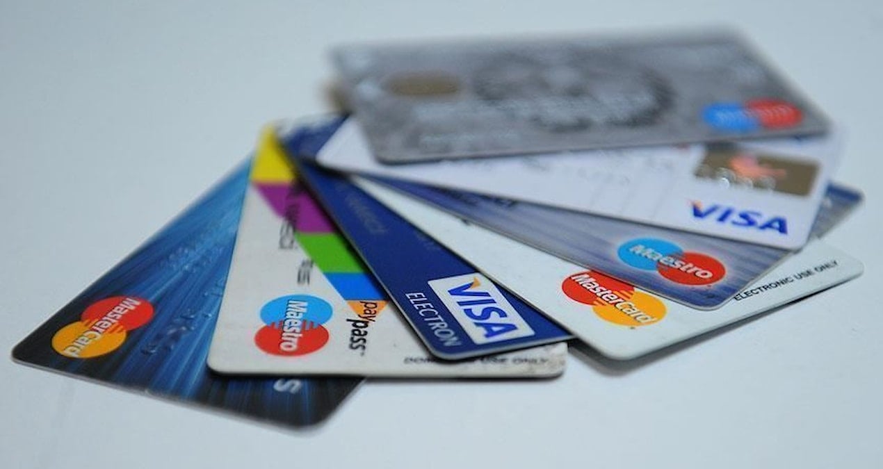 kartli odemelerde rekor agustosta 215 trilyon tllik islem yapildi s7bCSzEc