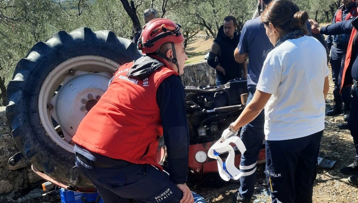 balikesirde traktor devrildi surucu yaralandi KLTxa8ql