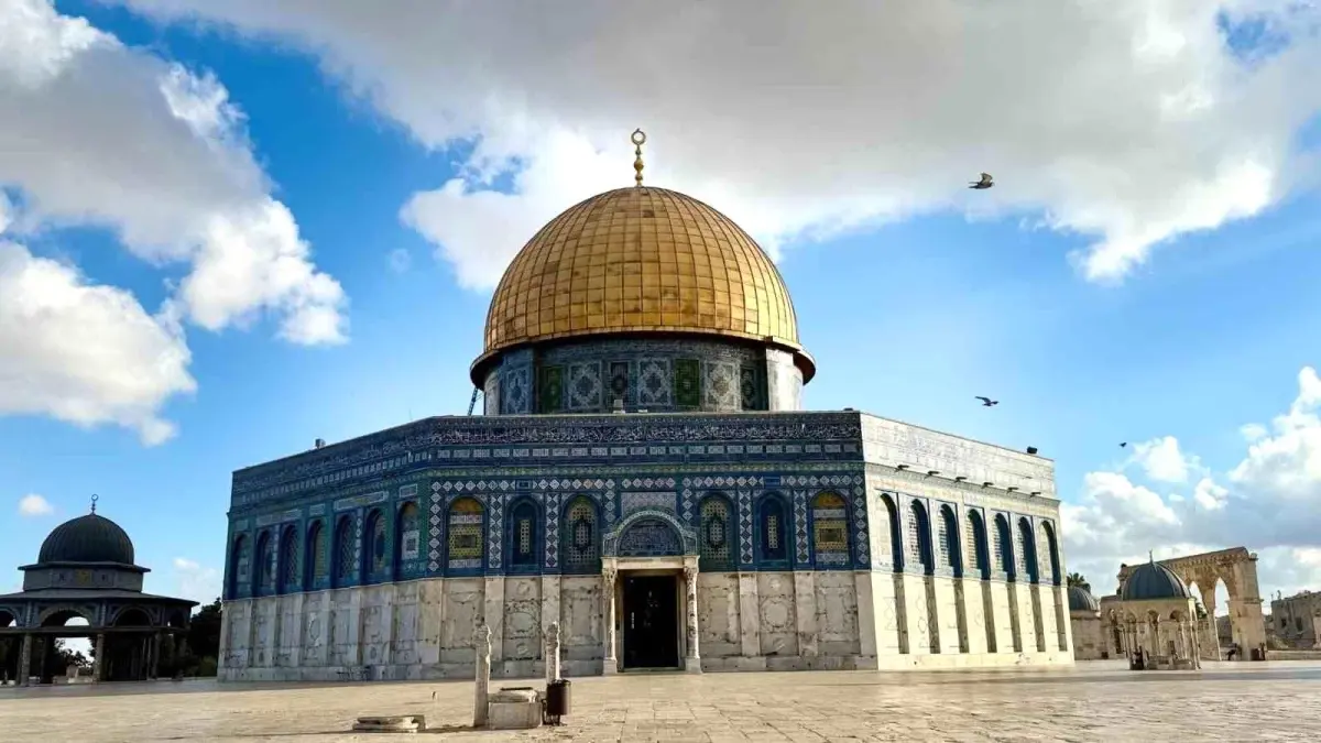 mescid i aksada muslumanlar icin zorlayici kontroller 32gtf6Ps.jpg