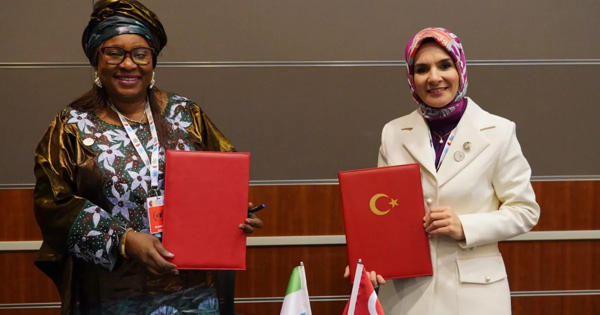 bakan goktas sierra leone ve singapurlu mevkidaslari ile is birligi mutabakat zapti imzaladi VSCFXZ9c.webp