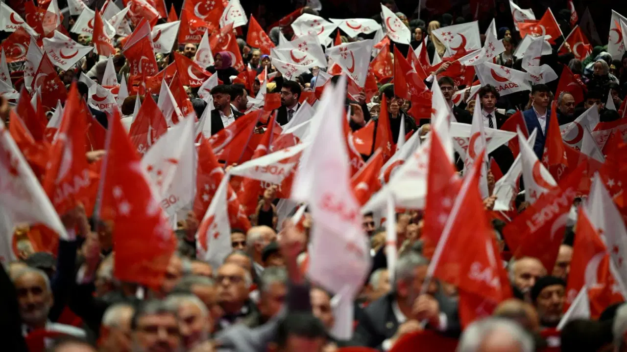 Saadet Partisi’nden 1 Mayıs Kutlaması